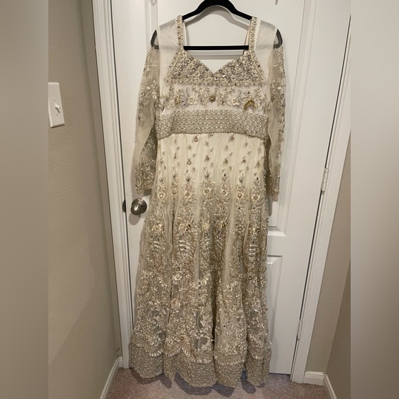 Dress Indian Pakistani - Picture 2 of 8